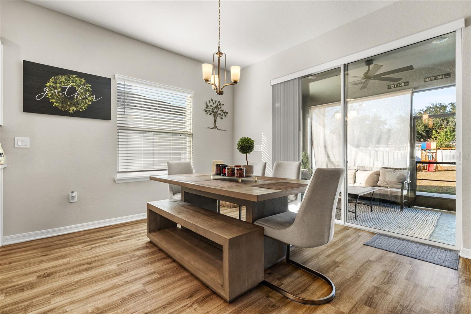 BRIDGEPORT LAKES PH THREE - Residential