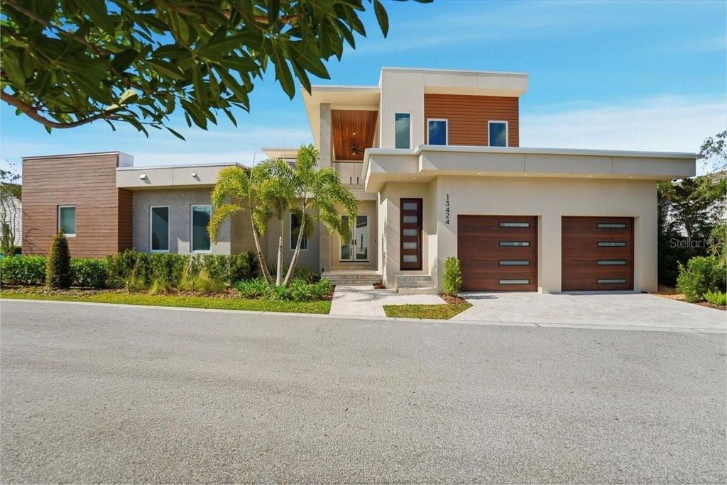 Photo of 13424 Beebe Alley, Orlando, FL 32827 (MLS # O6370969)