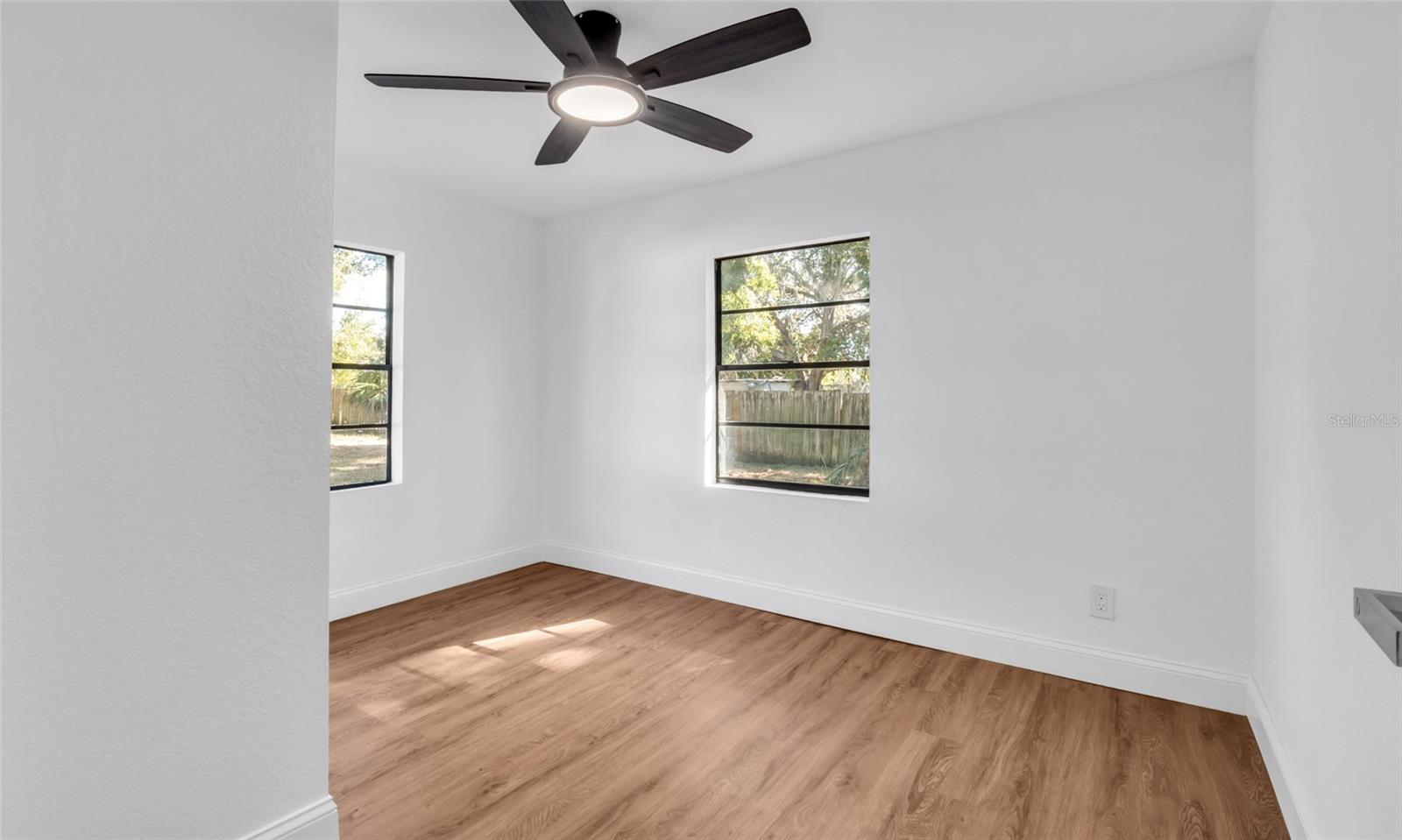 GIBSONS ALAFIA RIVER ESTATES - Residential