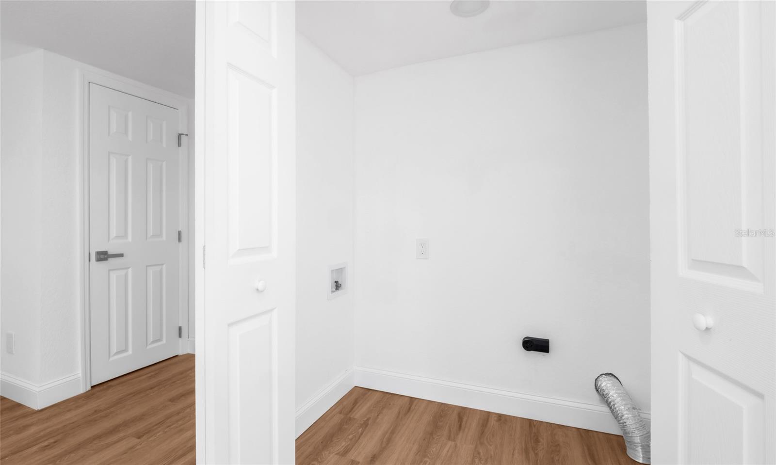 GIBSONS ALAFIA RIVER ESTATES - Residential