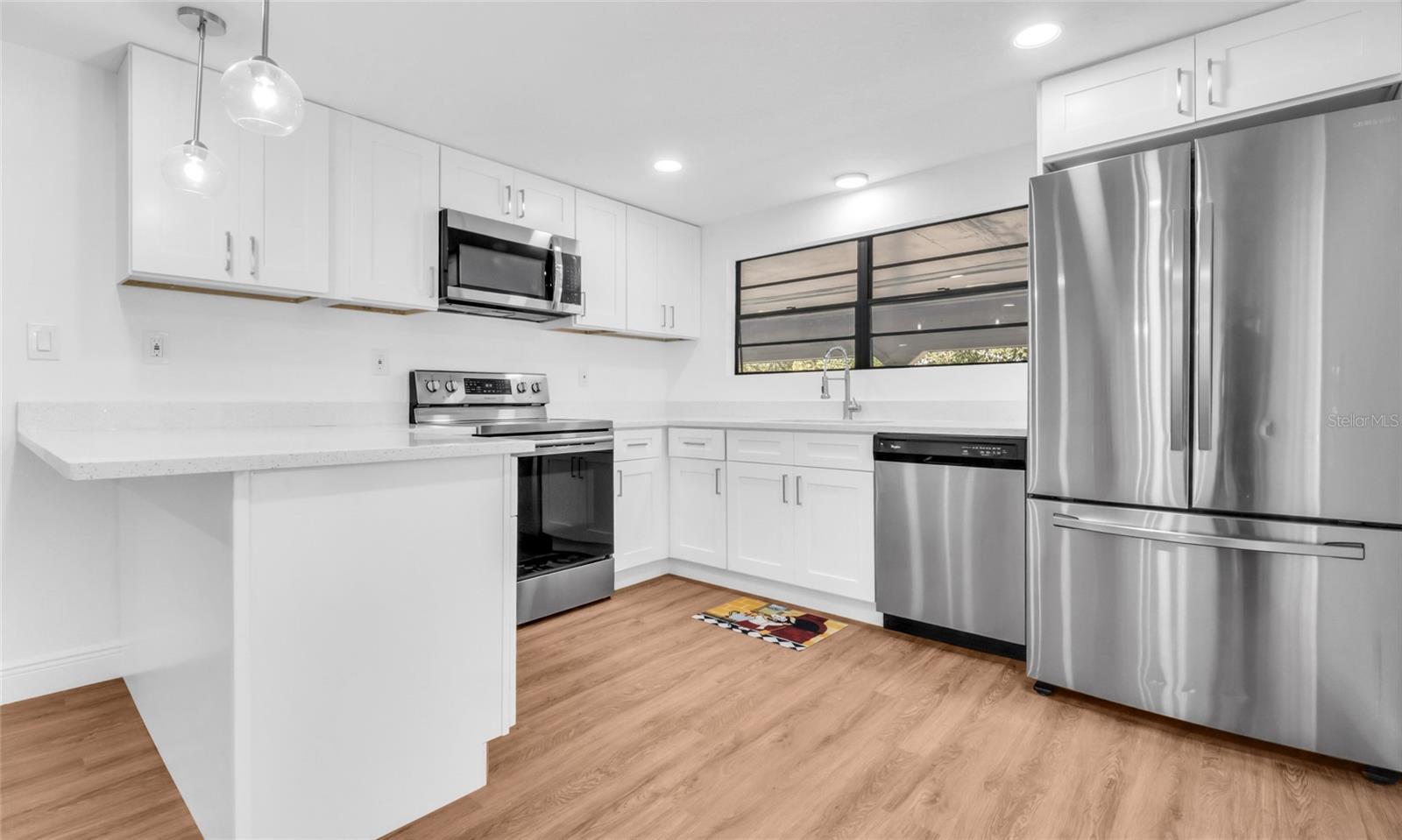 GIBSONS ALAFIA RIVER ESTATES - Residential