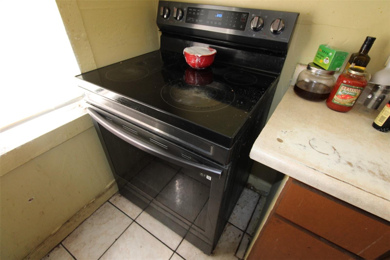 ROBLES HEIGHTS - Residential