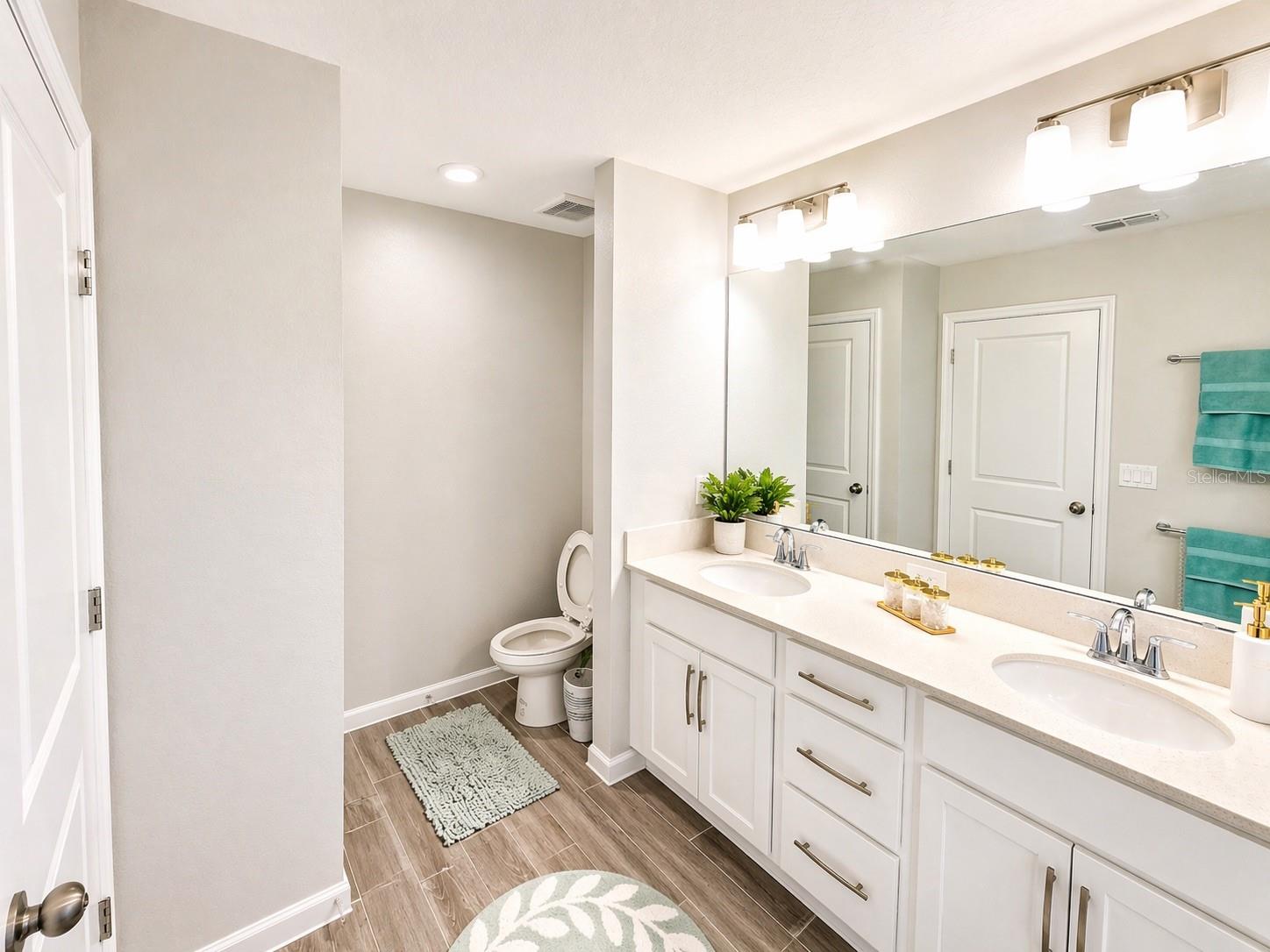 EDEN AT CROSS PRAIRIE PH 2 - Residential