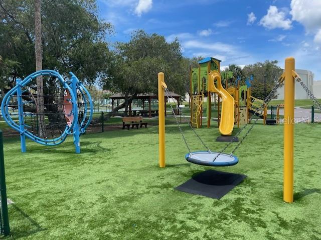 SUN KETCH CONDO - Residential Lease