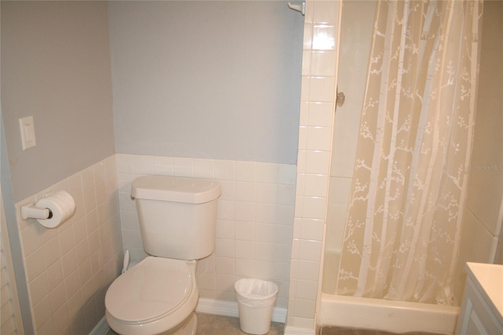 SUN KETCH CONDO - Residential Lease