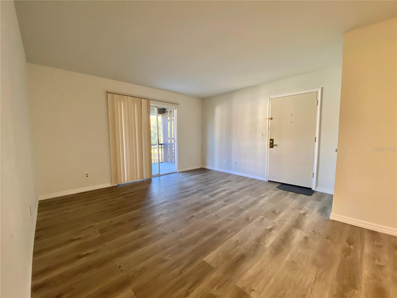 6519 W NEWBERRY ROAD 1211