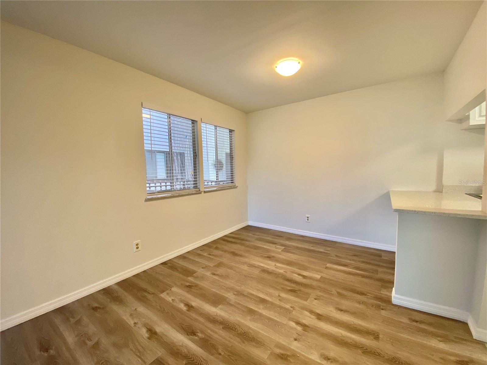 6519 W NEWBERRY ROAD 1211