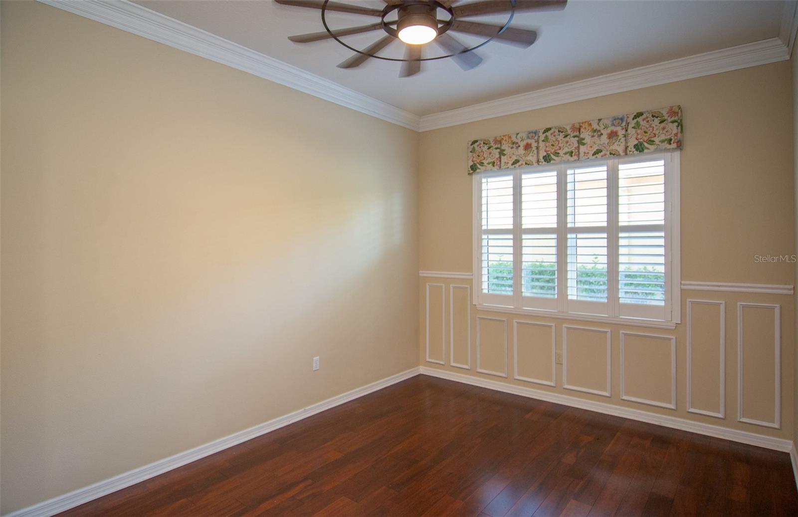 WISTERIA PARK - Residential Lease