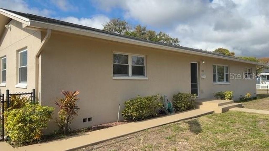 Photo of 4200 4th Avenue S, St Petersburg, FL 33711 (MLS # C7519818)