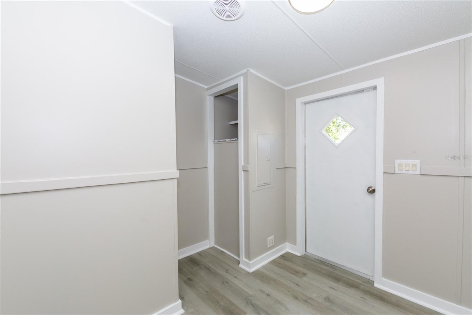 MOON LAKE ESTATES - Residential