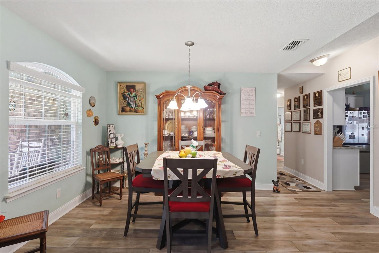 EAGLE LAKES PH 1 SEC 1 - Residential