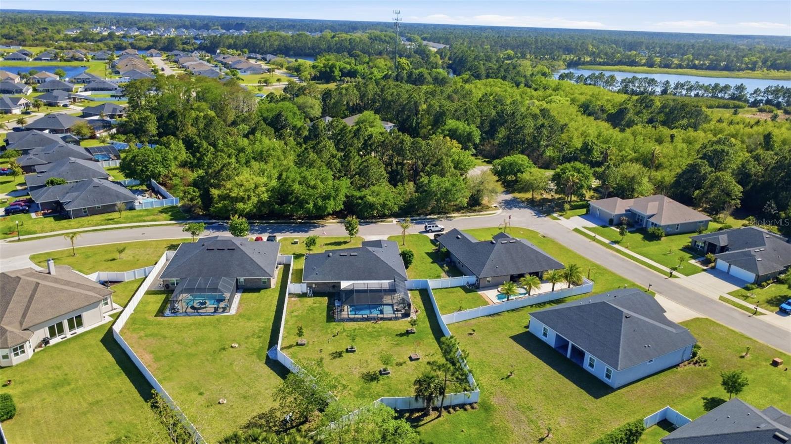 EAGLE LAKES PH 1 SEC 1 - Residential