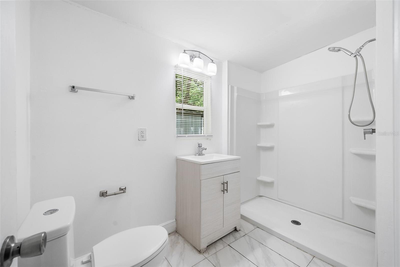 EMIL-MARR - Residential