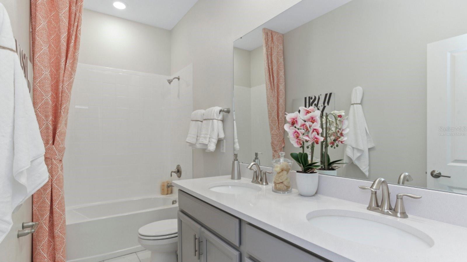 WELLNESS WAY 60S - Residential