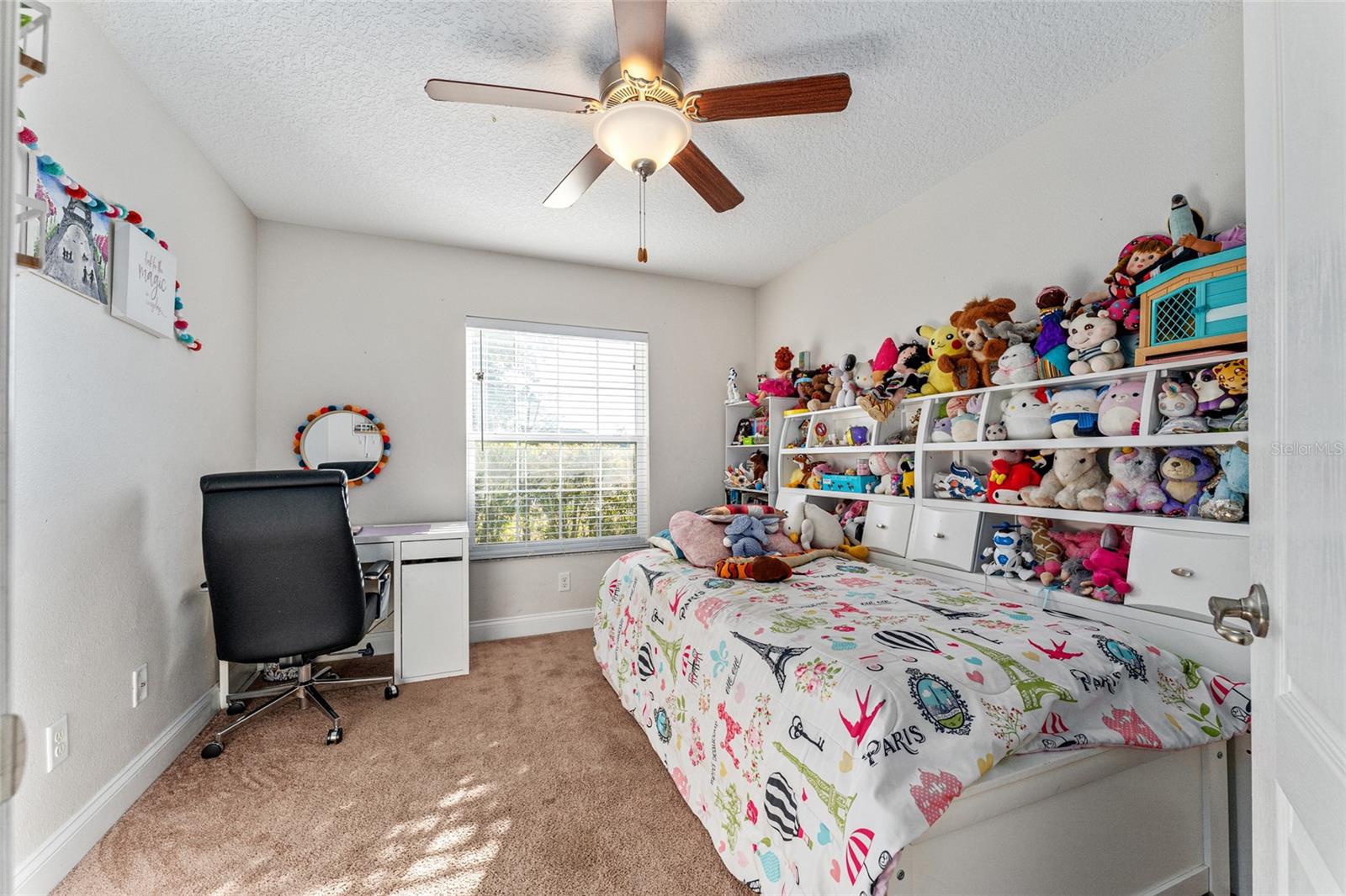 MEADOW GLEN - Residential