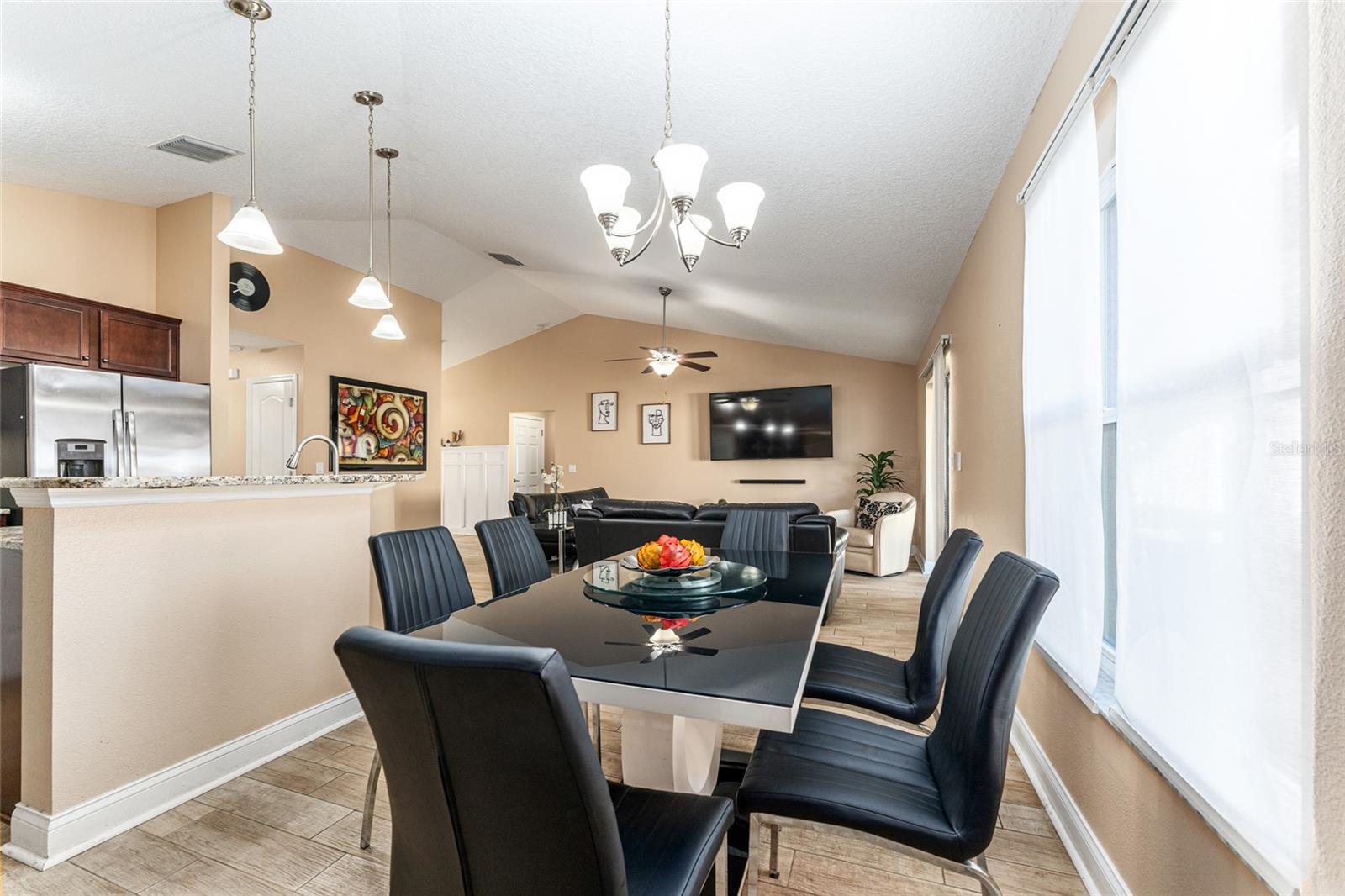 MEADOW GLEN - Residential