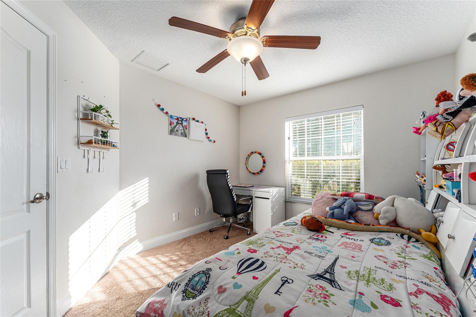 MEADOW GLEN - Residential