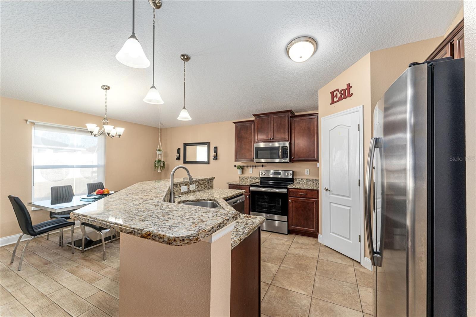 MEADOW GLEN - Residential