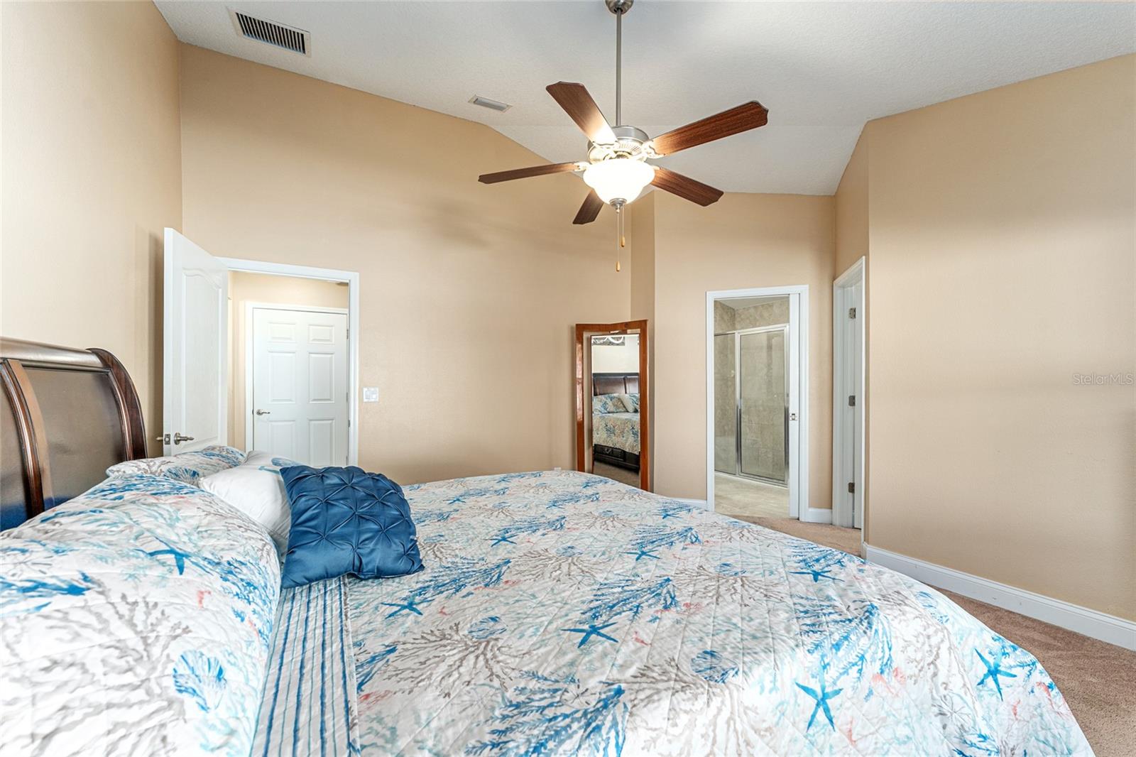 MEADOW GLEN - Residential