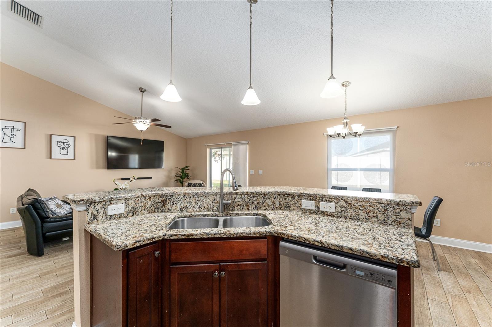 MEADOW GLEN - Residential