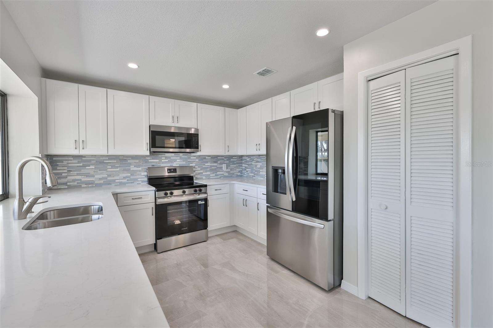 SABAL KEY UNIT 2 - Residential