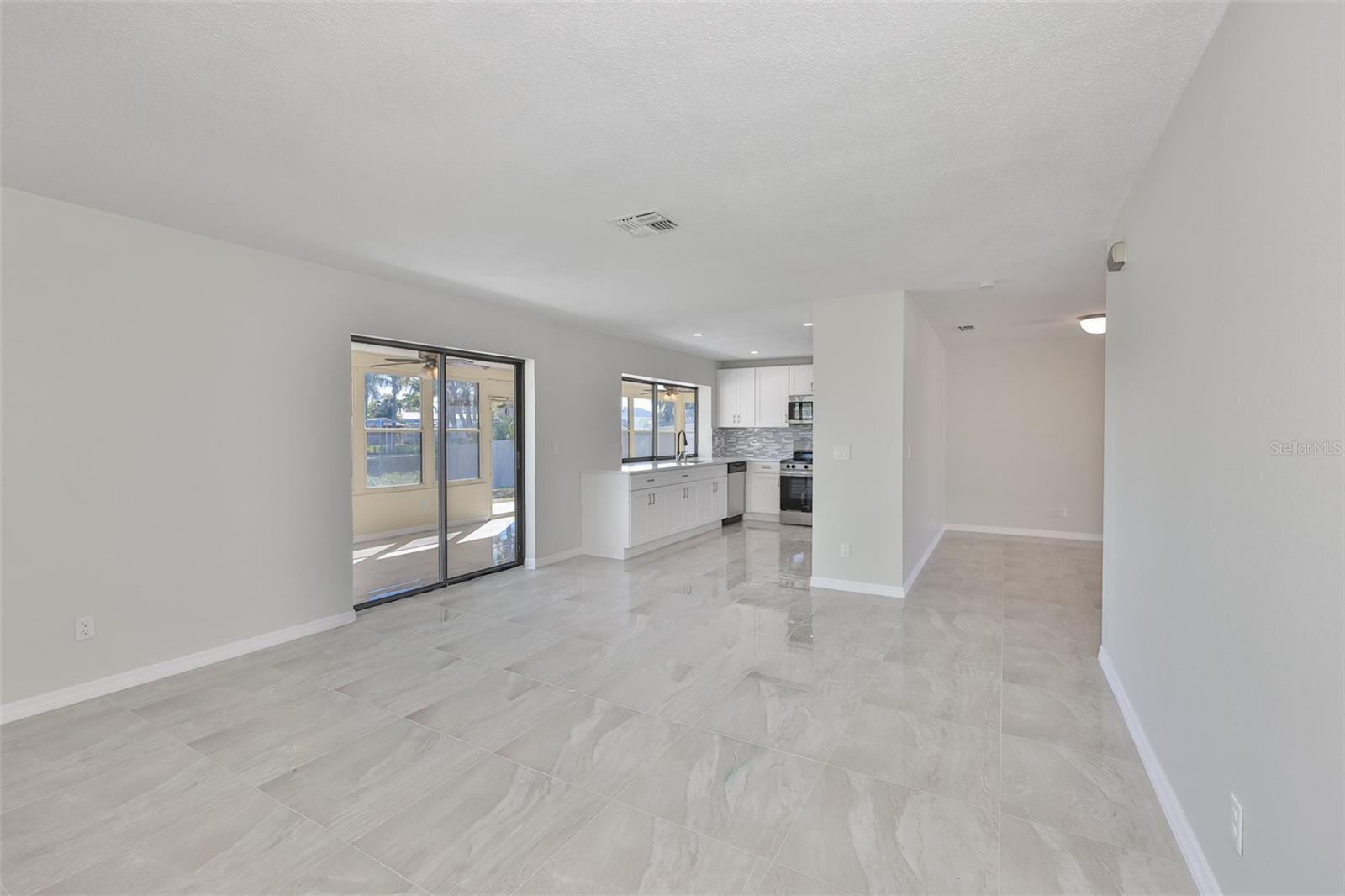 SABAL KEY UNIT 2 - Residential