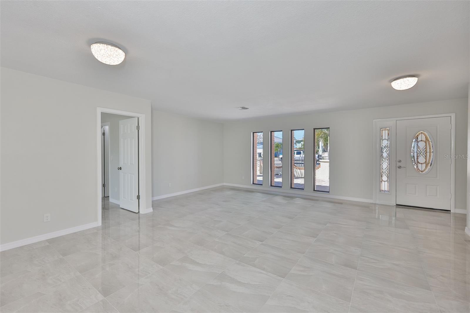 SABAL KEY UNIT 2 - Residential