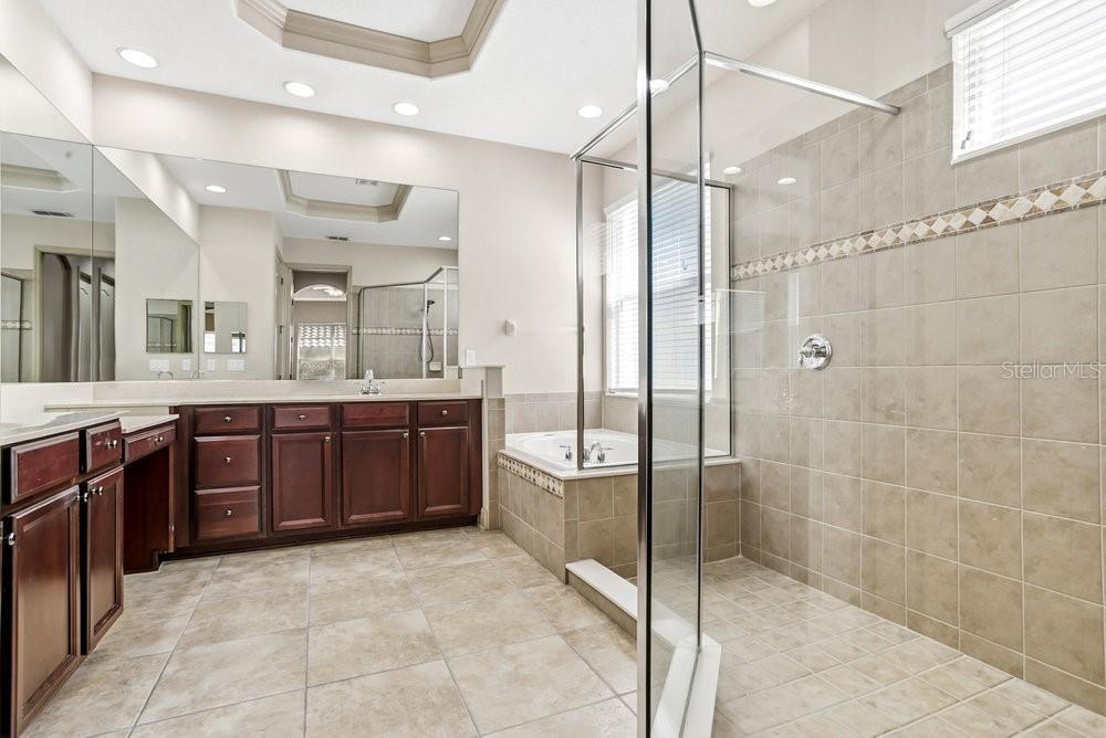 BELLA NOTTE/VIZCAYA PH 03 A C - Residential Lease