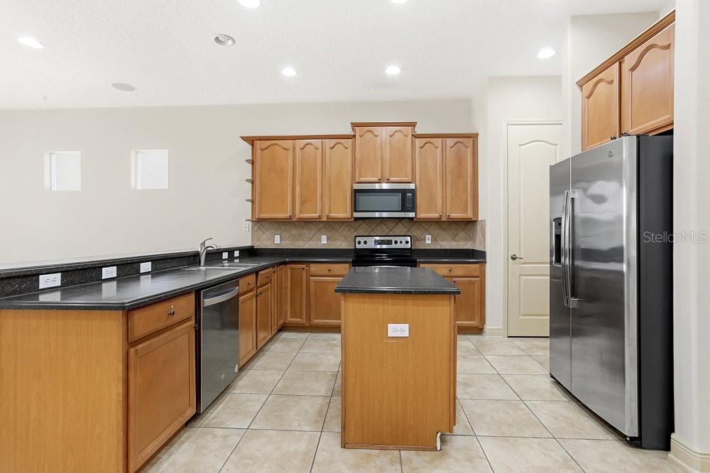 BELLA NOTTE/VIZCAYA PH 03 A C - Residential Lease