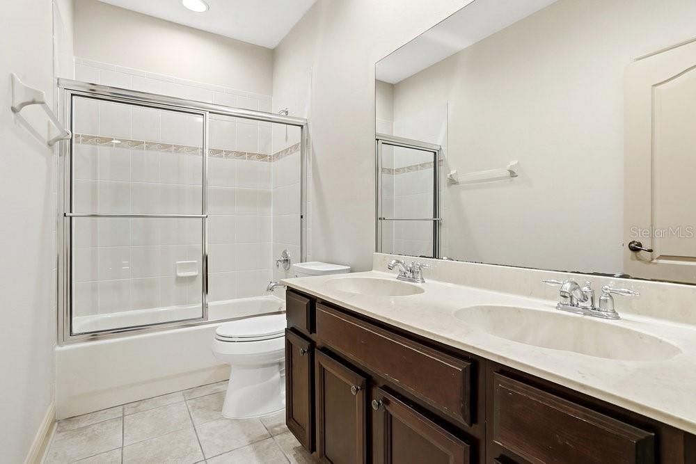 BELLA NOTTE/VIZCAYA PH 03 A C - Residential Lease