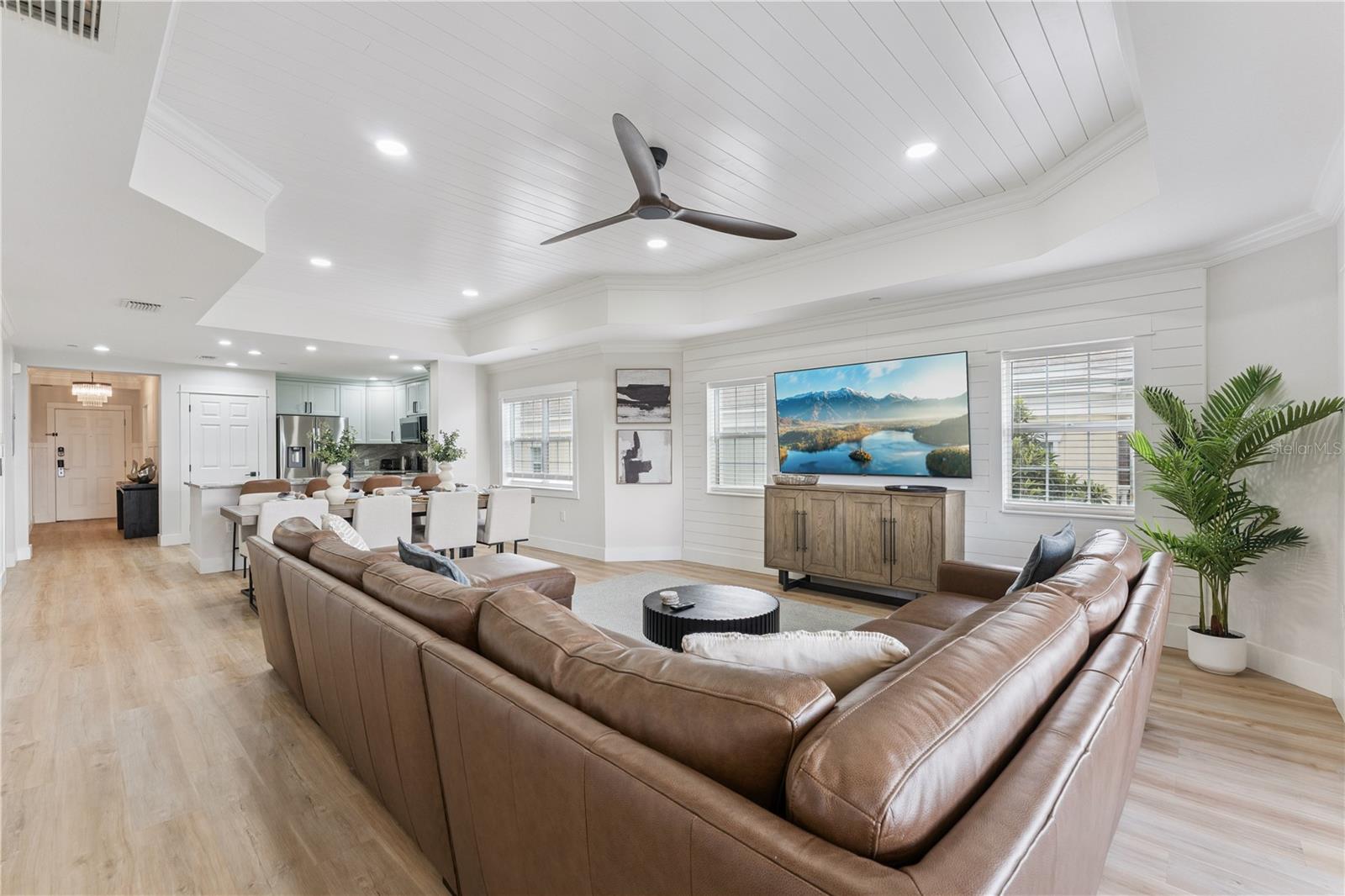 REUNION - Residential