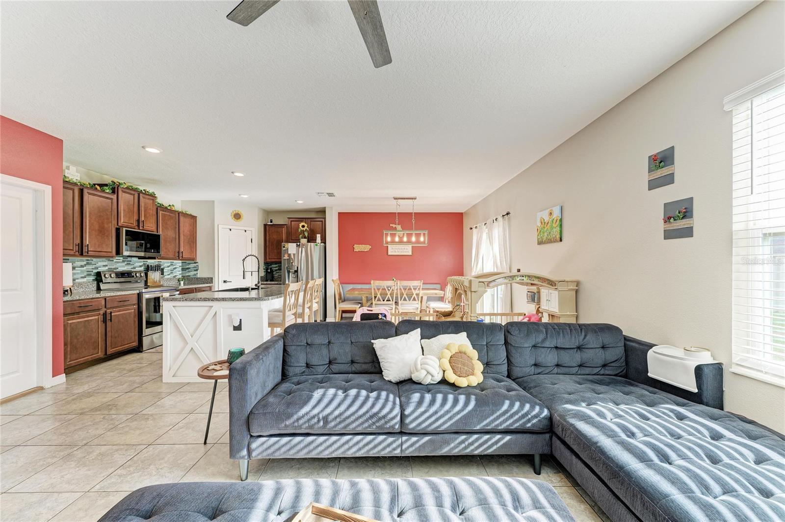 SUNSHINE VILLAGE PH 3B - Residential