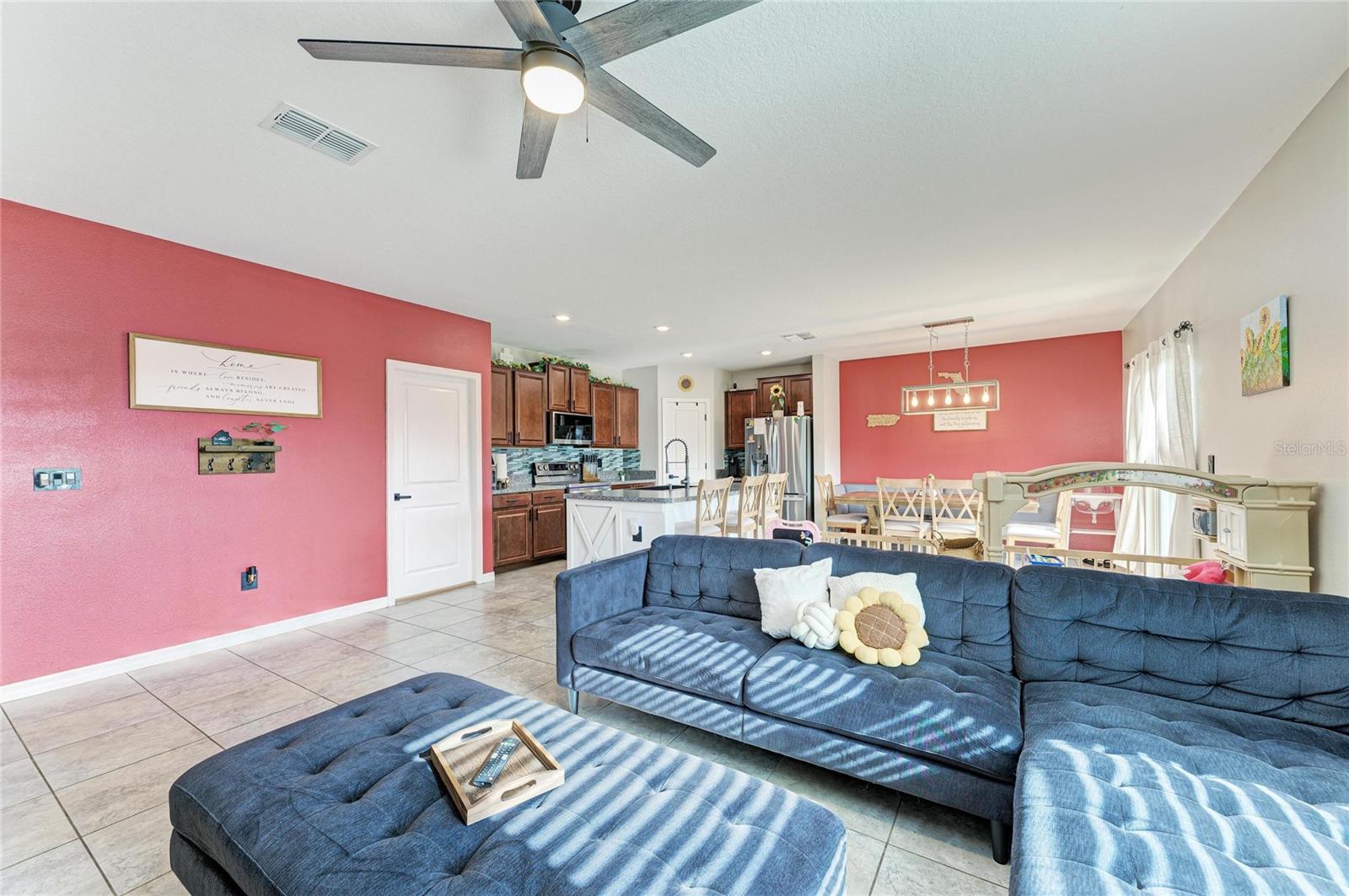 SUNSHINE VILLAGE PH 3B - Residential