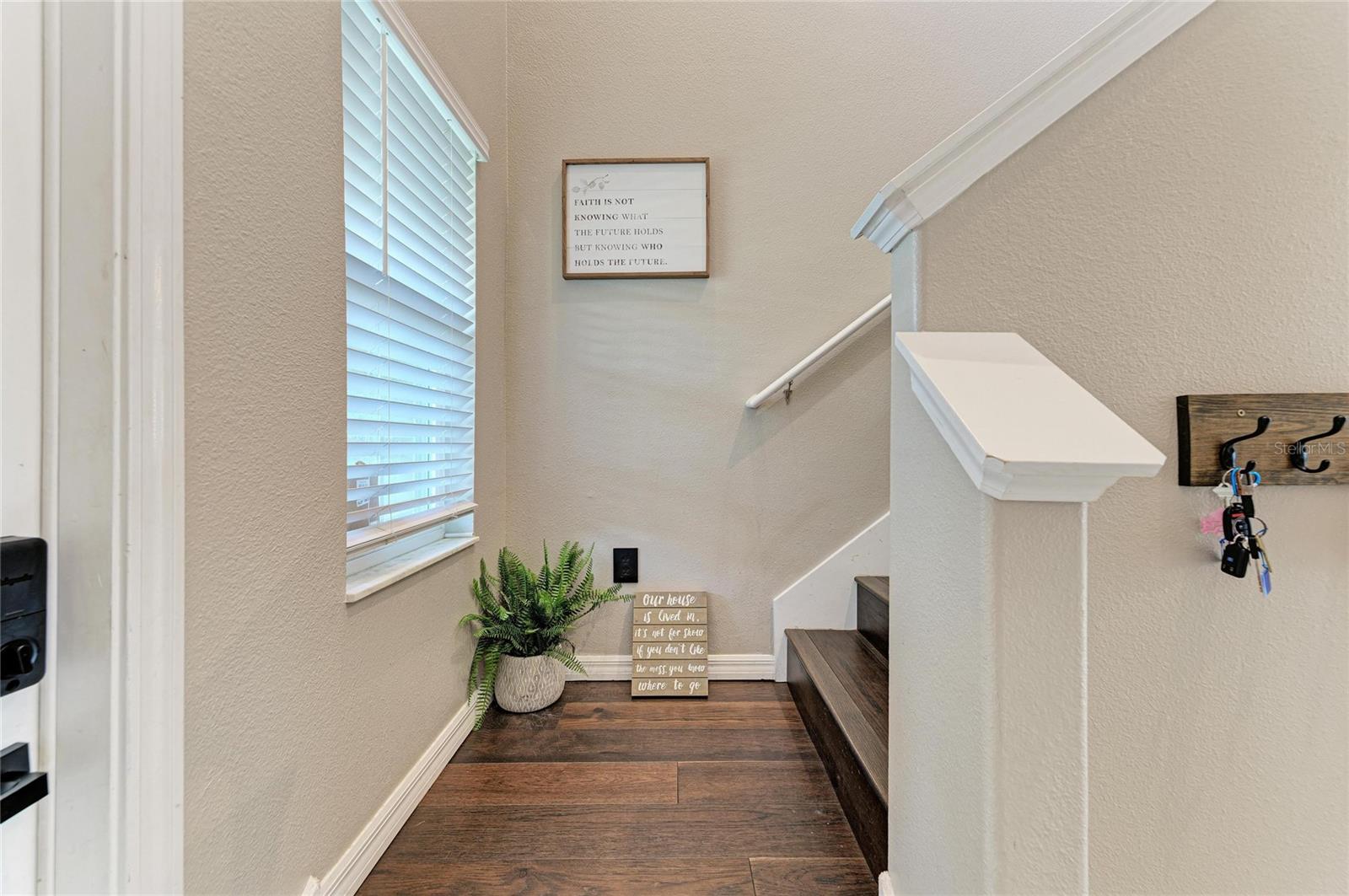 SUNSHINE VILLAGE PH 3B - Residential