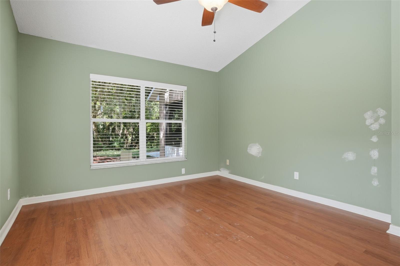 RIVERSIDE AT TWIN RIVERS UN 2 - Residential