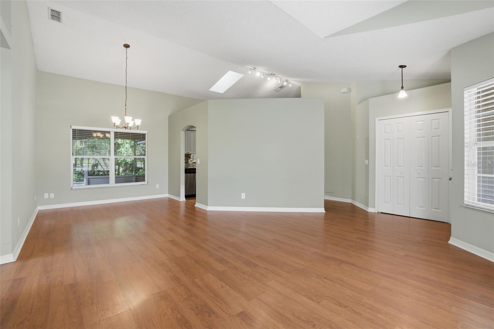 RIVERSIDE AT TWIN RIVERS UN 2 - Residential