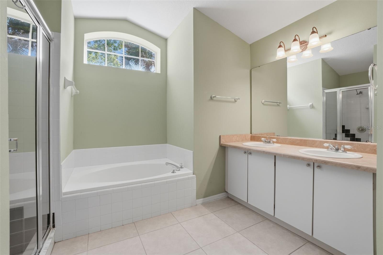 RIVERSIDE AT TWIN RIVERS UN 2 - Residential