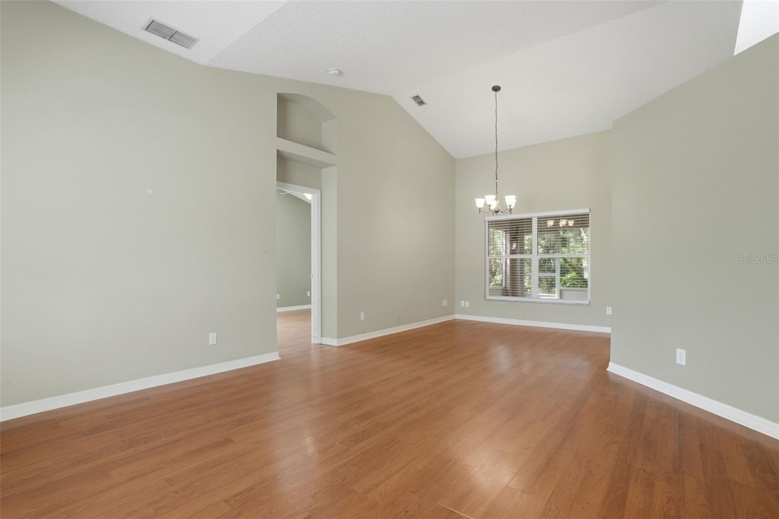 RIVERSIDE AT TWIN RIVERS UN 2 - Residential