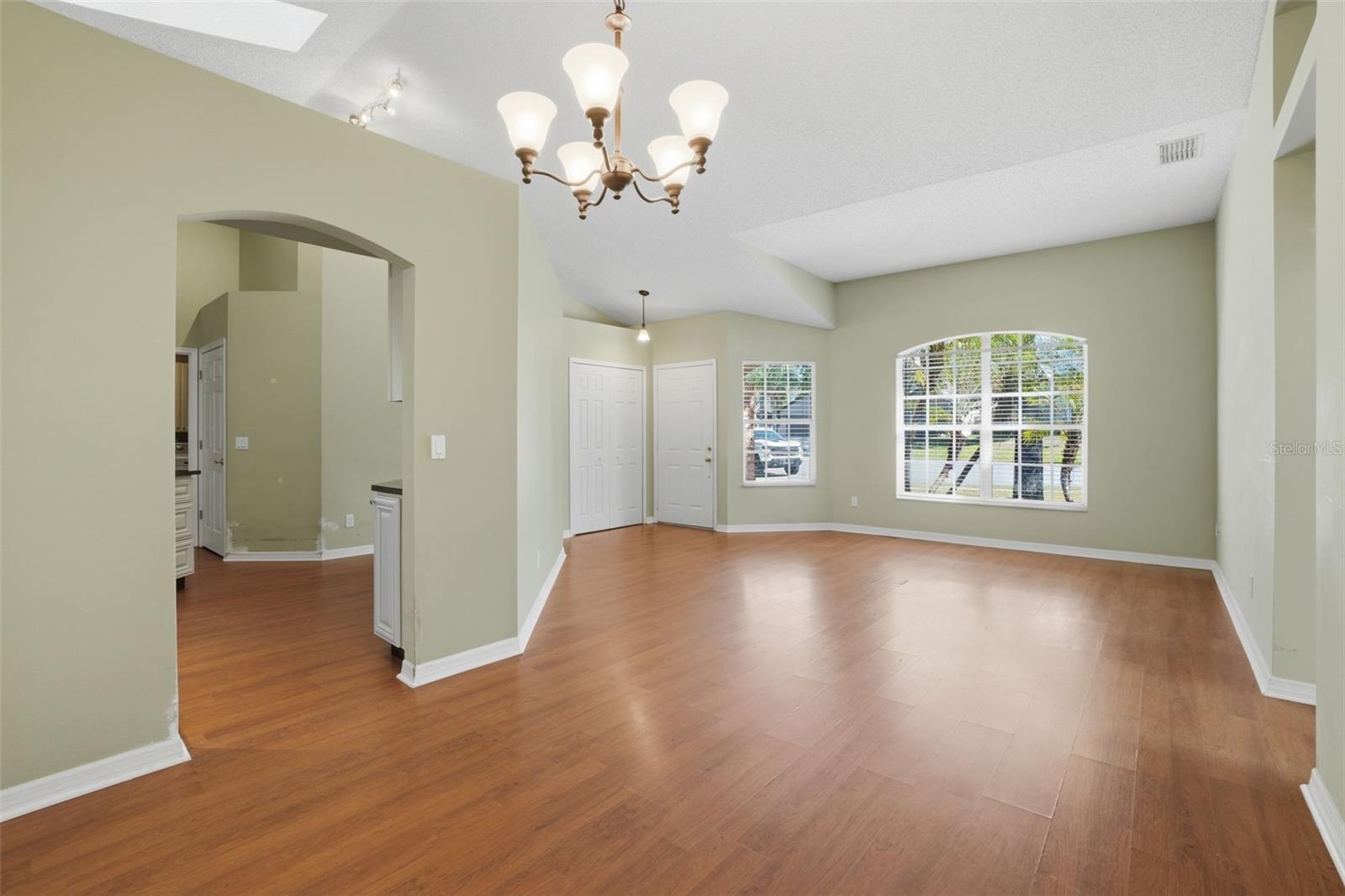 RIVERSIDE AT TWIN RIVERS UN 2 - Residential