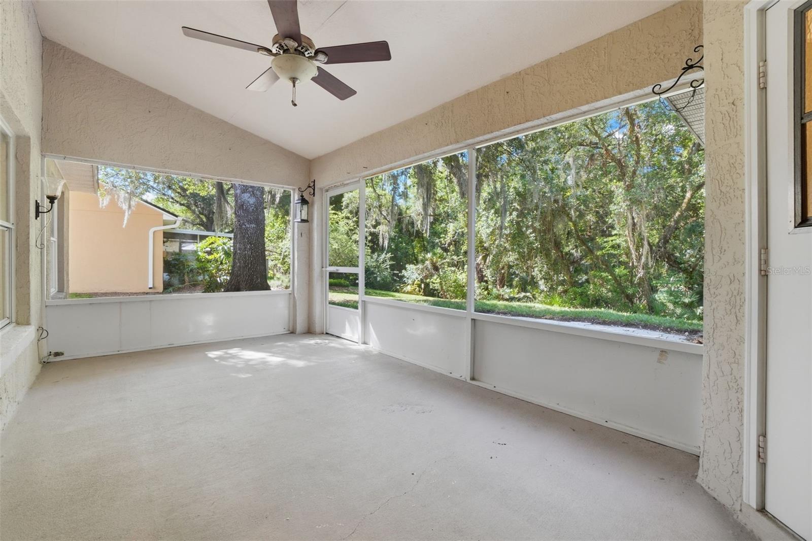 RIVERSIDE AT TWIN RIVERS UN 2 - Residential