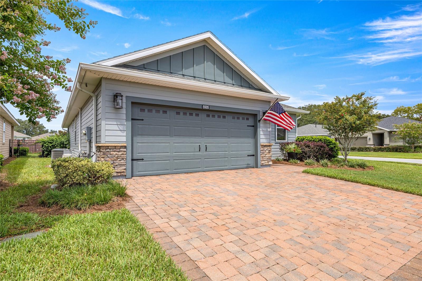 5505 NW 40TH LOOP