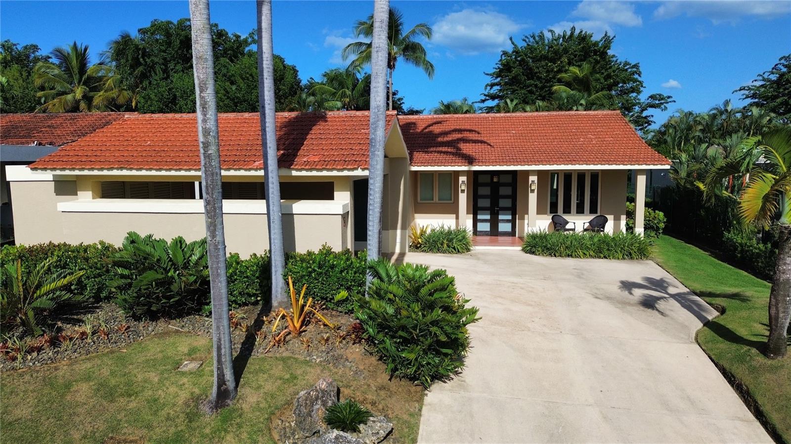 Welcome to your next home in Sabanera Dorado! This fully furnished residence offers 3 spacious bedrooms, 3.5 bathrooms, and serene lake views, just a short walk from Tasis School. Outfitted with a solar system and sonnen battery (16kWh/8kW), generator (Firman 7500W), and a 462-gallon cistern, you’ll enjoy reliable utilities year-round. The home also includes a dishwasher, solar water heater, GE water softening and filtration systems, washer, and dryer, and provides easy access to the clubhouse, parks, shopping, and dining, making it the perfect blend of comfort, convenience, and peace of mind. No pets allowed.