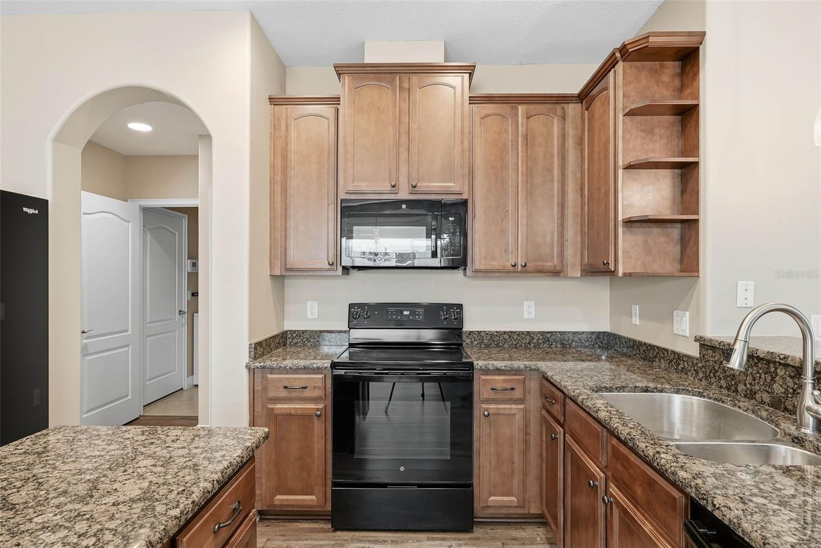 IVY OAK ESTATES - Residential