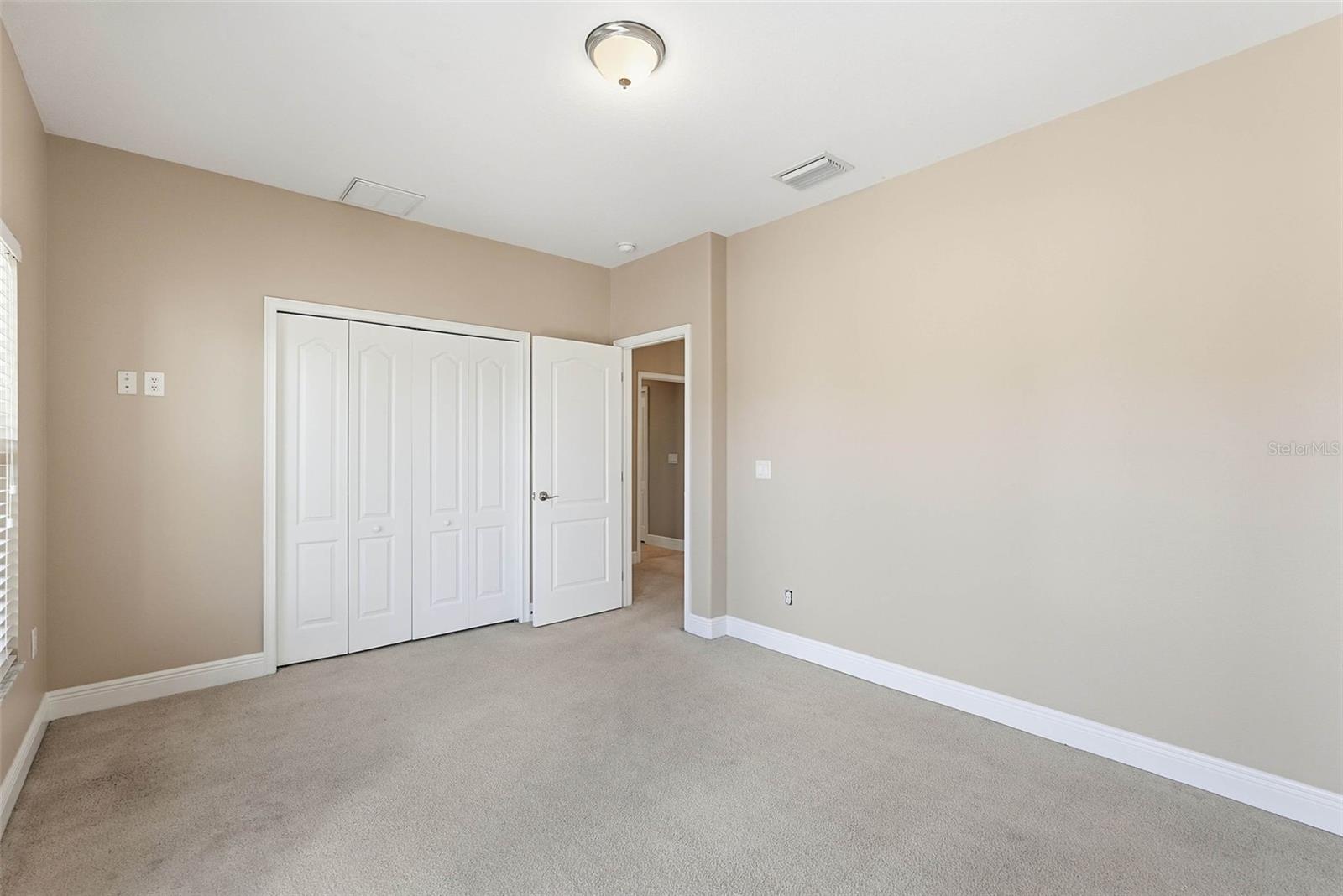 IVY OAK ESTATES - Residential