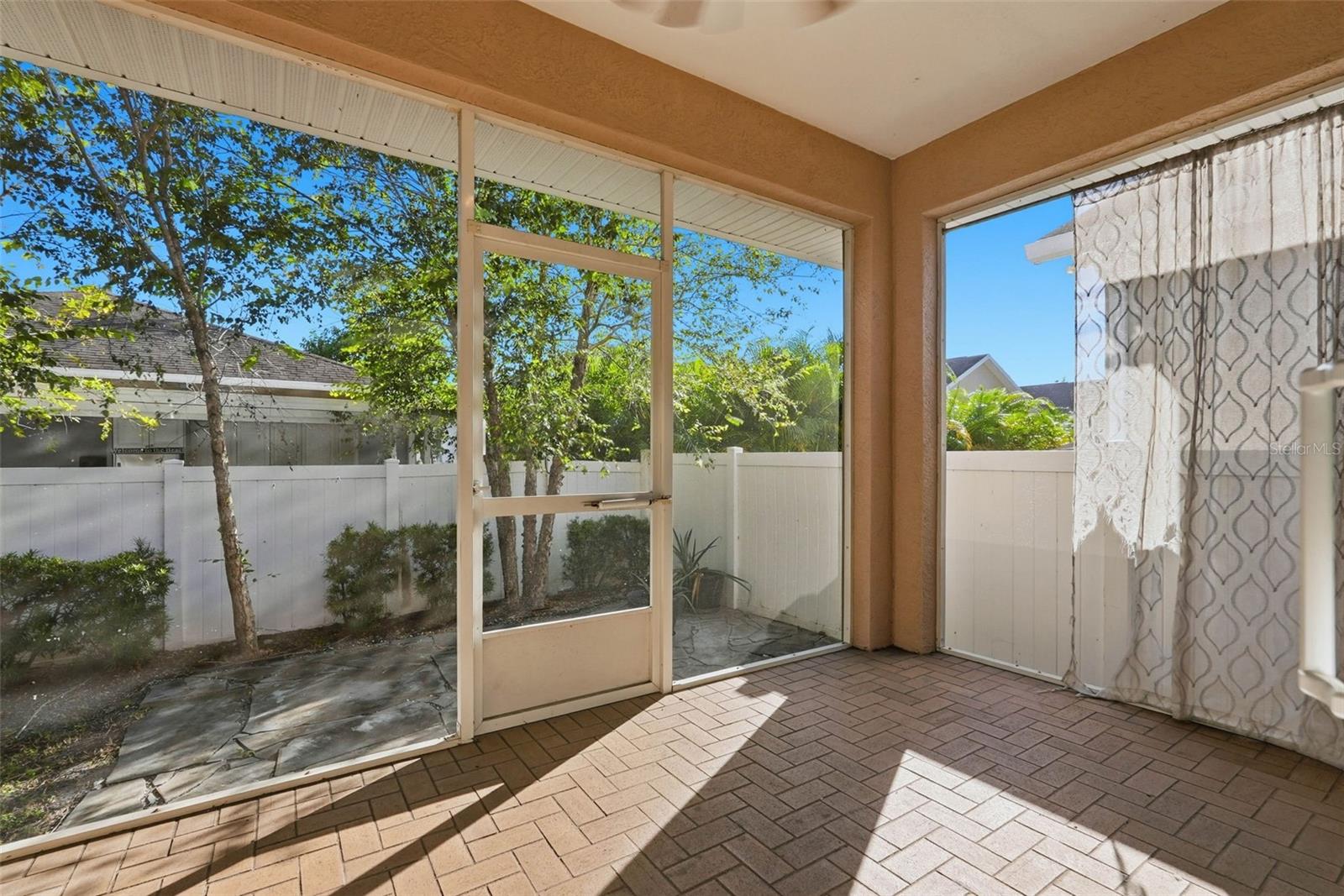 IVY OAK ESTATES - Residential