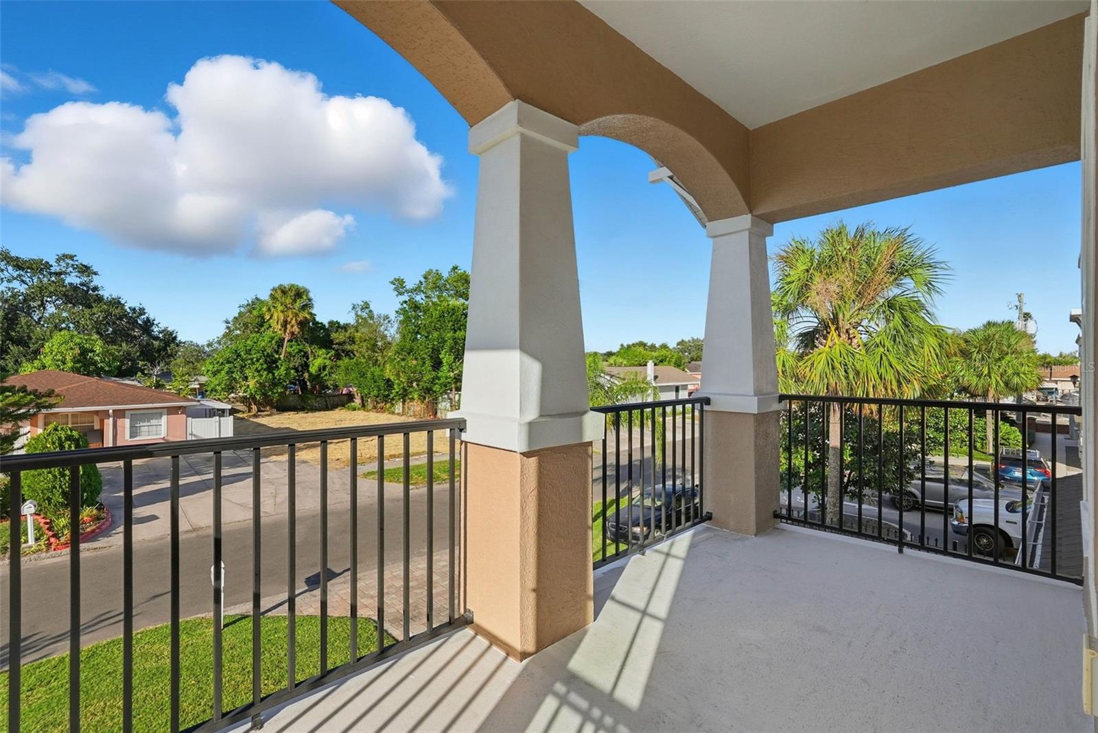 IVY OAK ESTATES - Residential