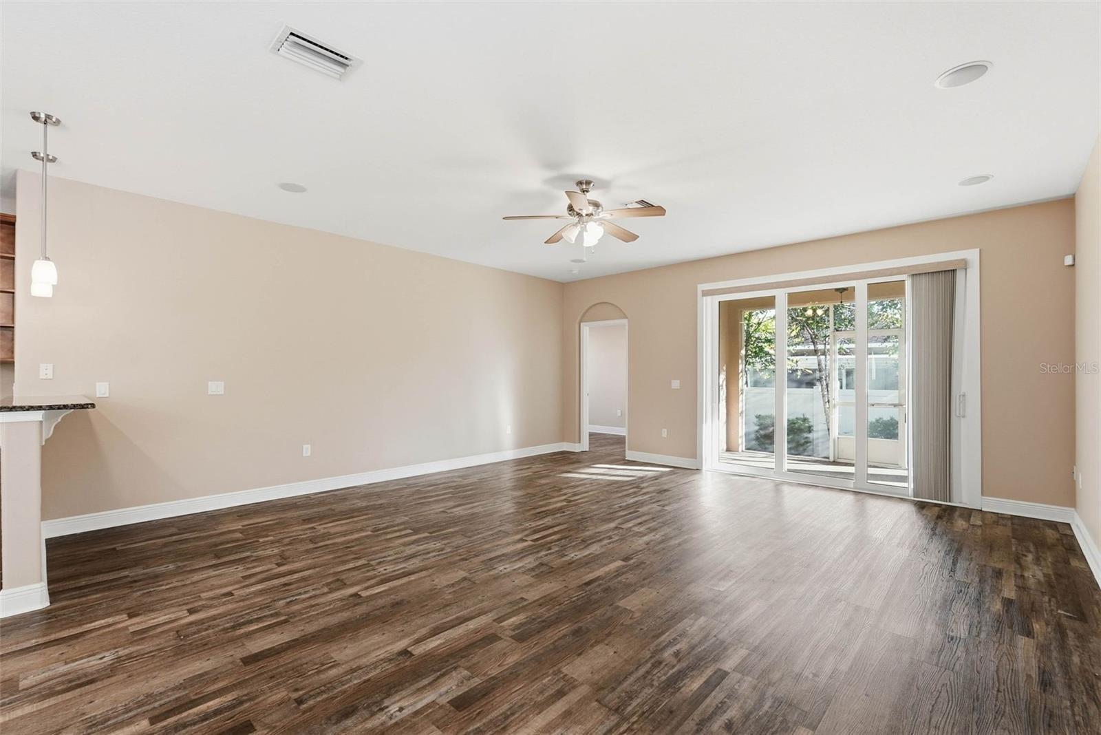 IVY OAK ESTATES - Residential