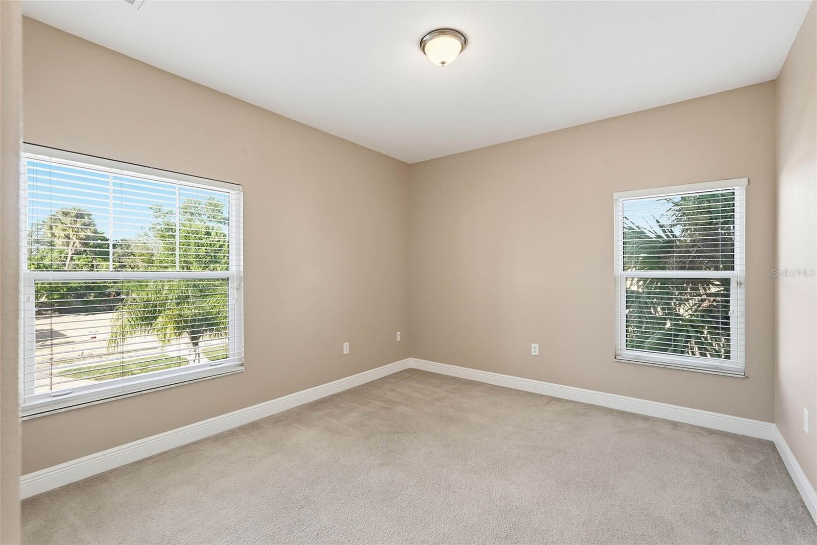 IVY OAK ESTATES - Residential