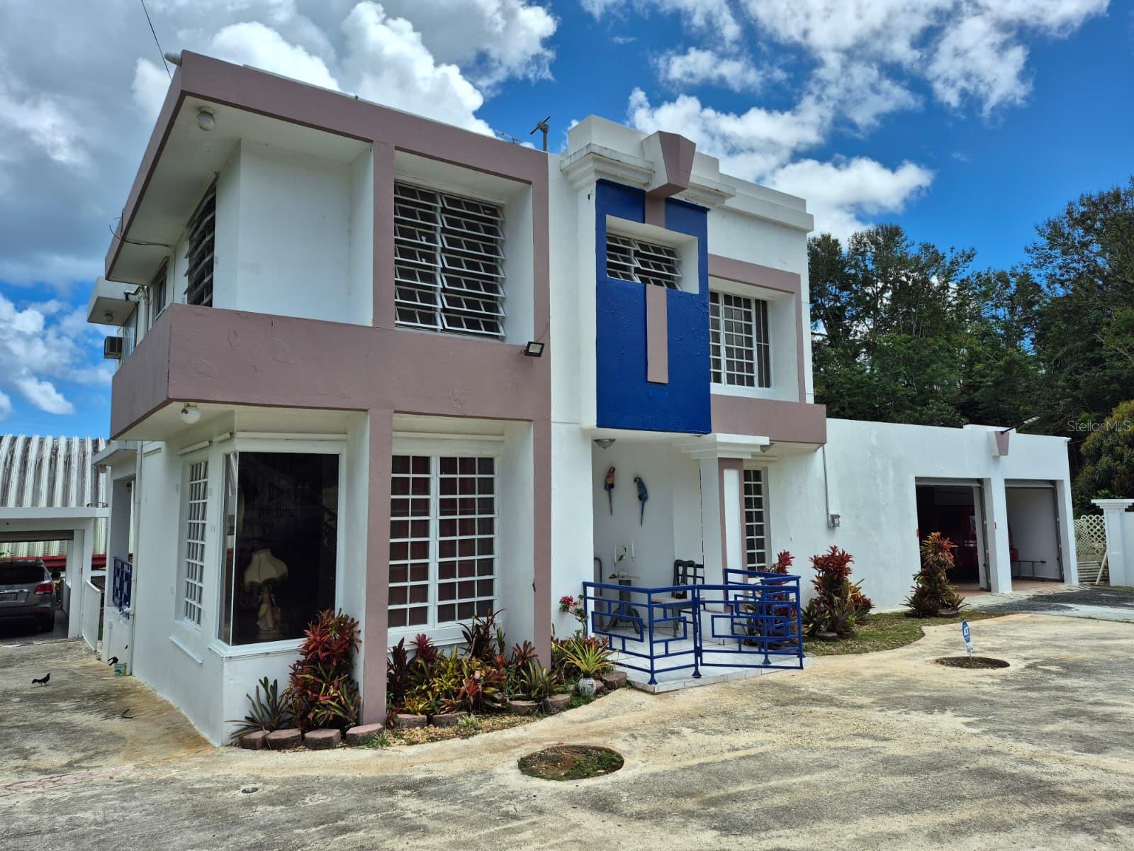 BARRIO CRUCES - Residential