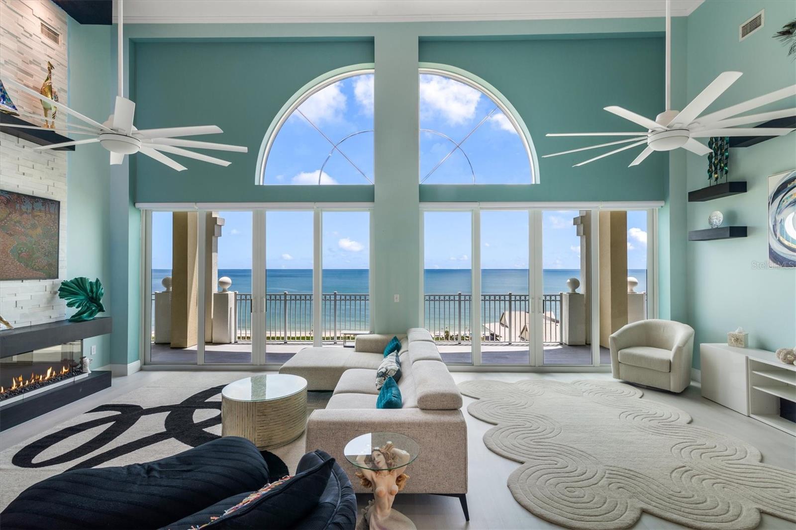 200 OCEAN CREST DRIVE 1112
